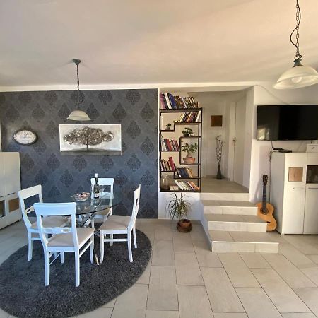 Beautiful Island House Ugljan Apartment Екстериор снимка