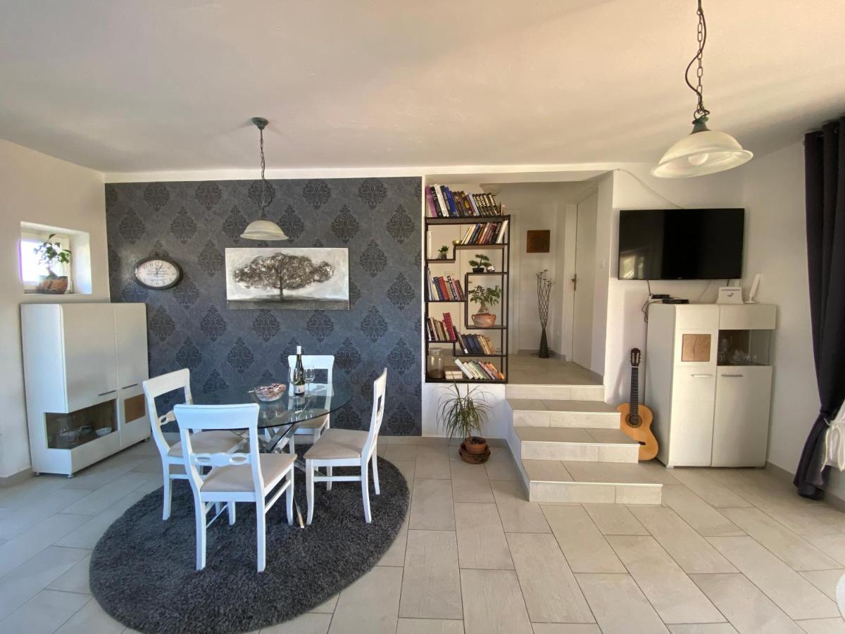 Beautiful Island House Ugljan Apartment Екстериор снимка